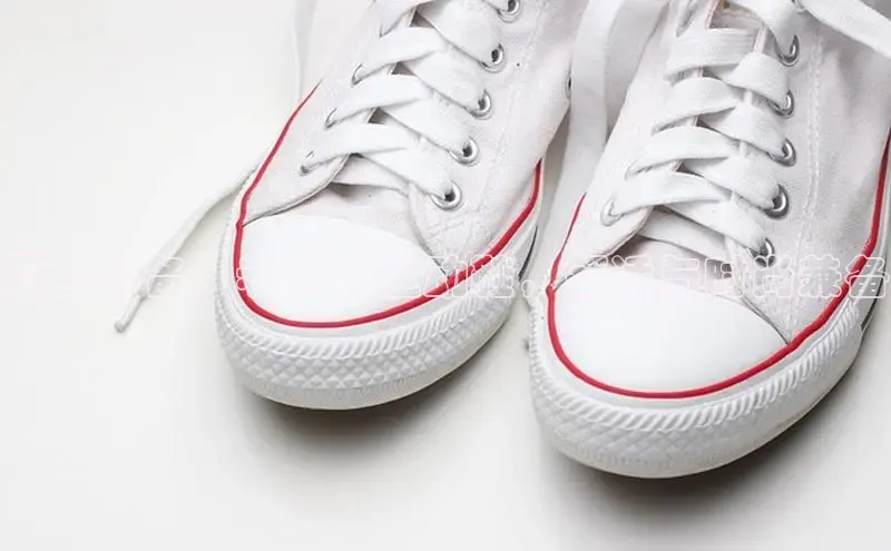 意昂2体育官方网站百度社团赞助平台夏日必备：老爹鞋运动鞋，舒适与时尚兼备