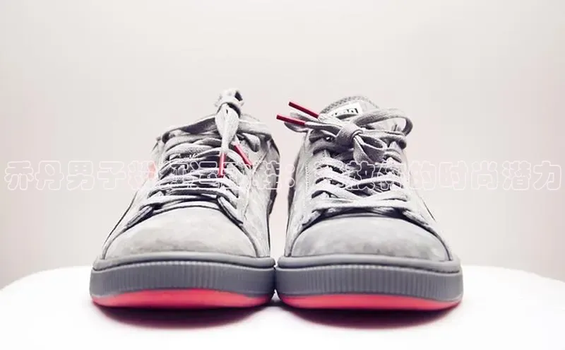 意昂2账号登录入口百度教育乔丹男子粉红运动鞋：释放你的时尚潜力