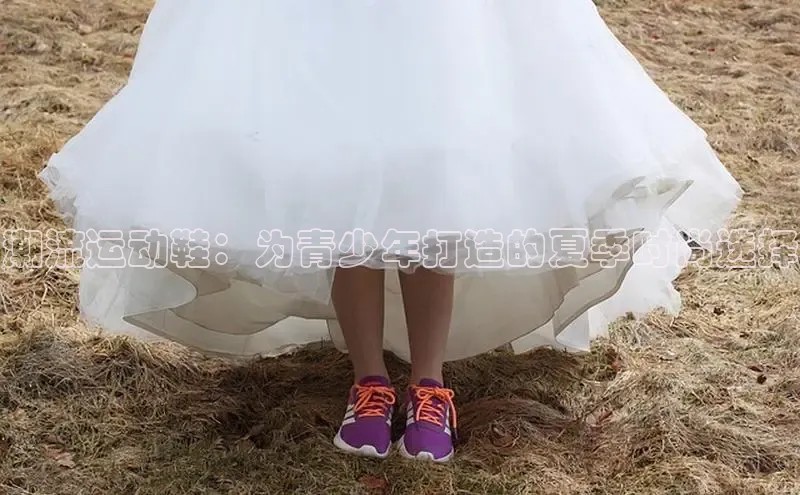 意昂2登录一径科技潮流运动鞋：为青少年打造的夏季时尚选择